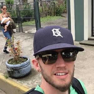 Meet your Posher, Chad